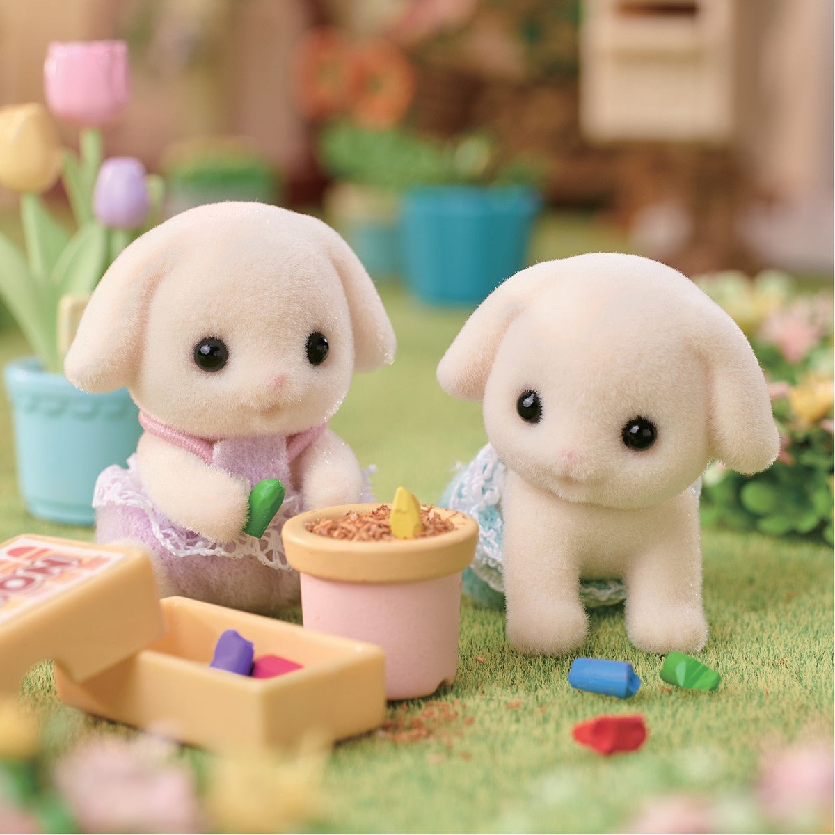 Calico Critters Flora Rabbit Twins-EPOCH Everlasting Play-Little Giant Kidz
