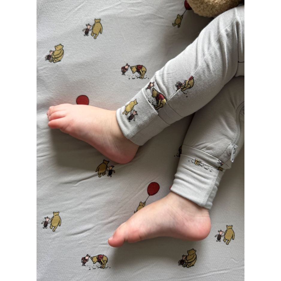 Gunamuna Crib Sheet - Pooh-GUNAMUNA-Little Giant Kidz