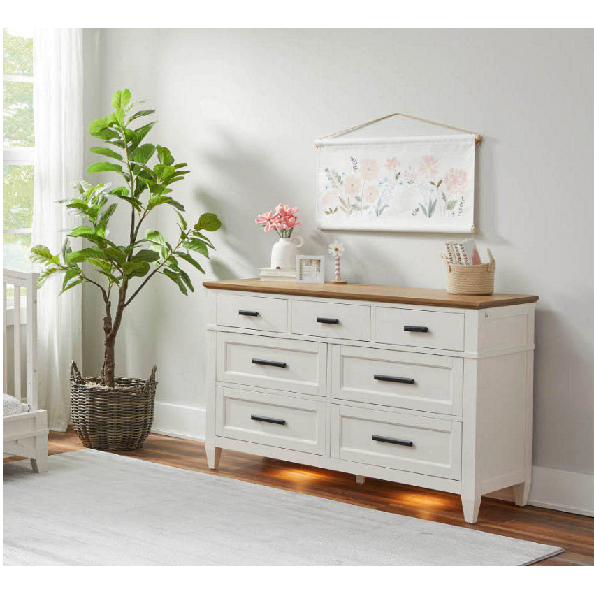 Parker House Furniture Artisan 7 Drawer Dresser
