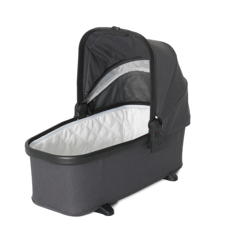 Veer Switch & Roll Bassinet - Black Onyx-Veer-Little Giant Kidz