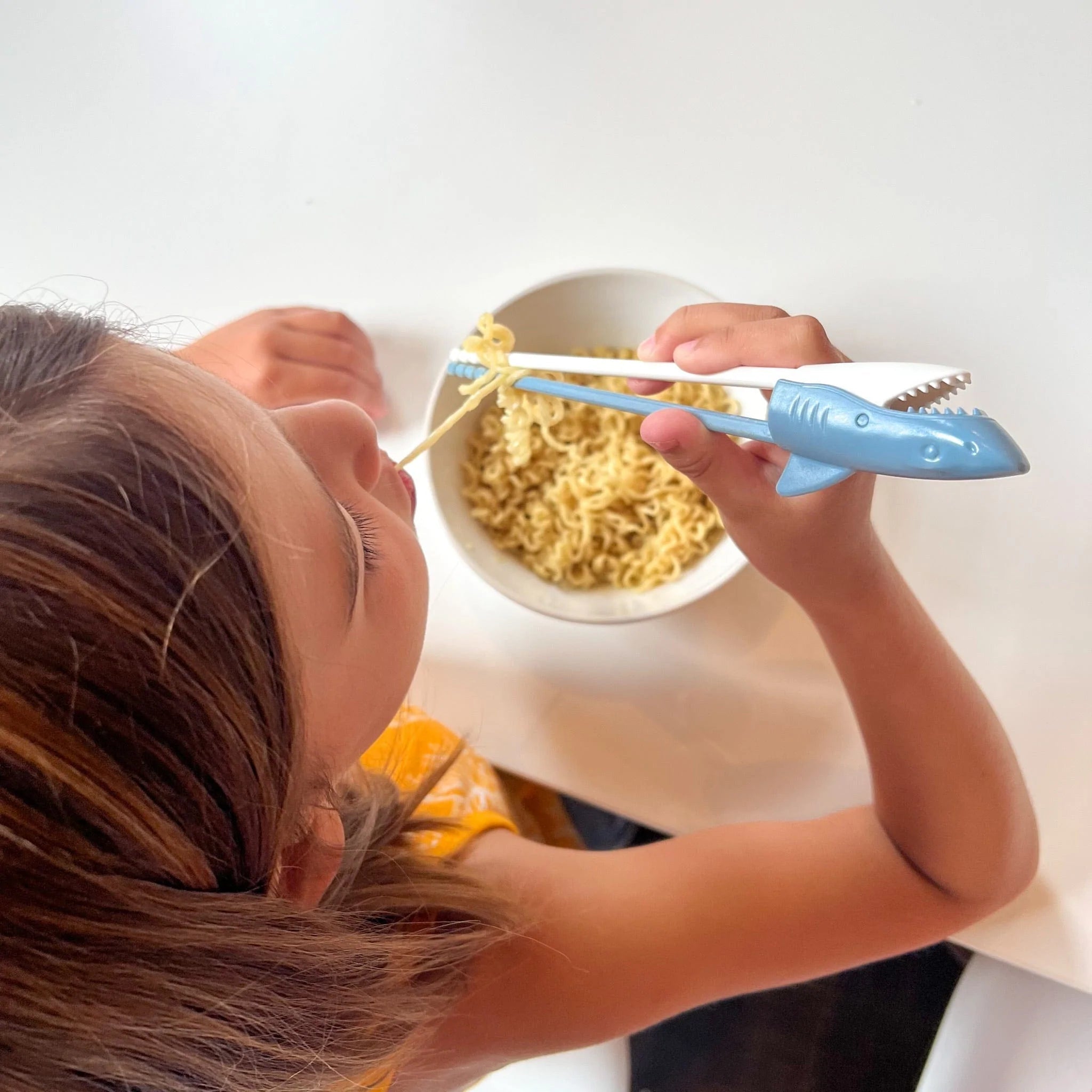 Fred Munchtime Chomping Chopsticks - Shark-Fred-Little Giant Kidz