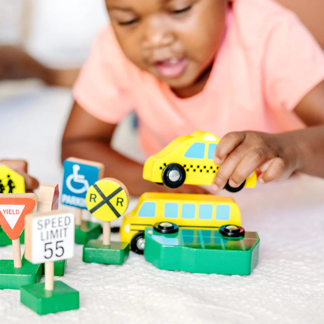 Melissa & Doug Wooden Vehicles & Traffic Signs-MELISSA & DOUG-Little Giant Kidz