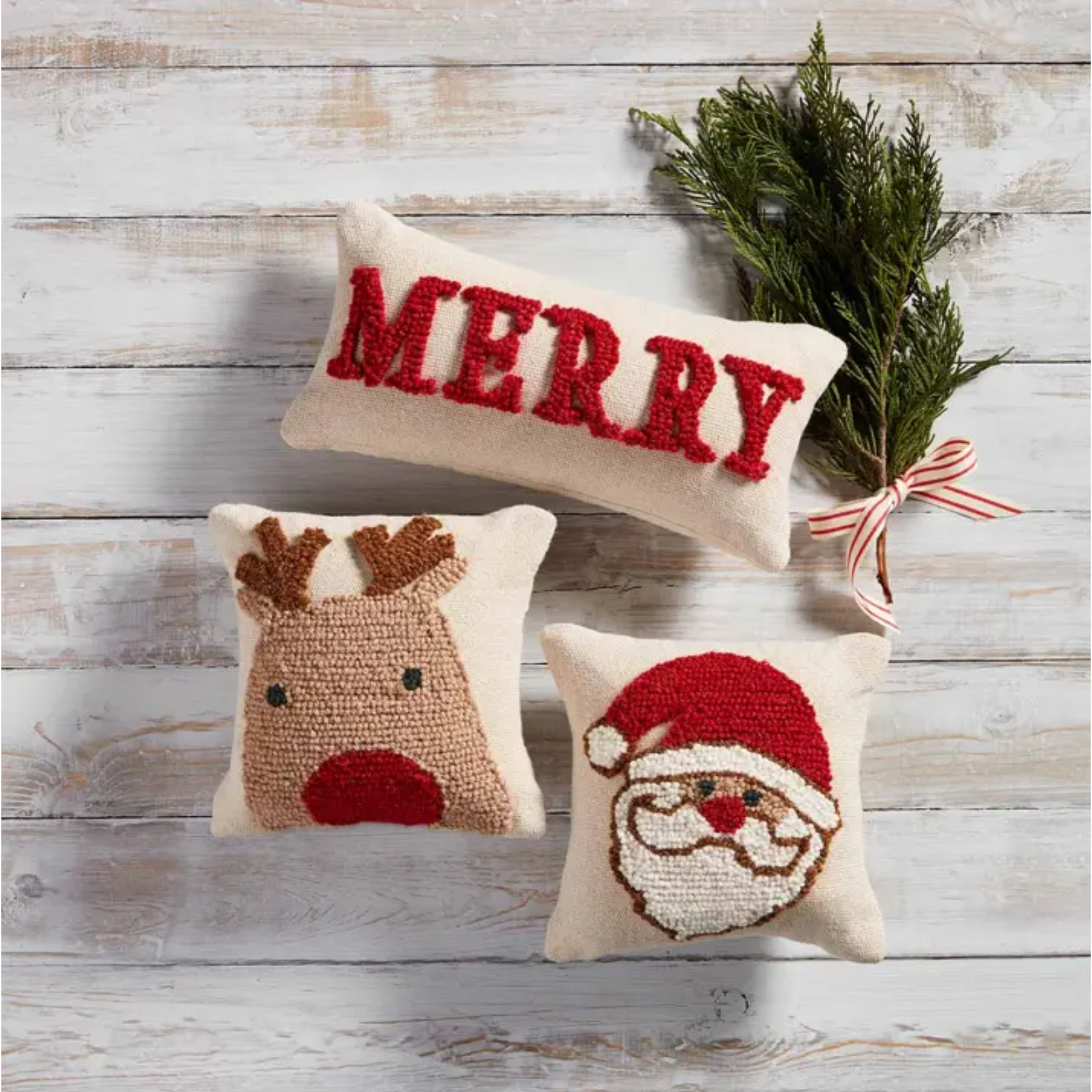 Hooked christmas pillows best sale