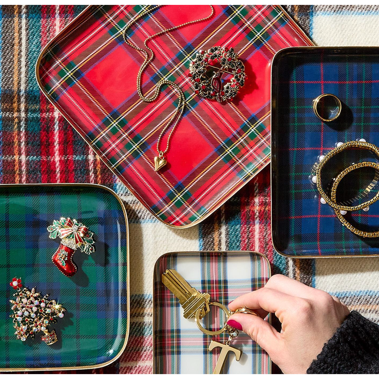 Two's Company Tartan Decorative Metal Tray-TWO'S COMPANY-Little Giant Kidz