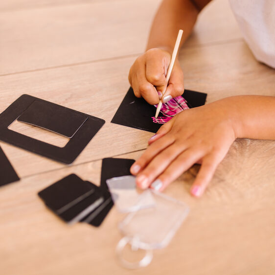 Melissa & Doug Scratch Art Deluxe Party Pack-MELISSA & DOUG-Little Giant Kidz