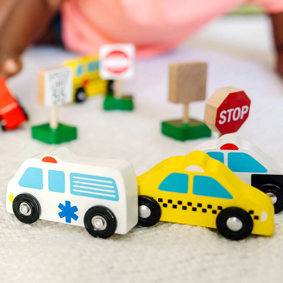 Melissa & Doug Wooden Vehicles & Traffic Signs-MELISSA & DOUG-Little Giant Kidz